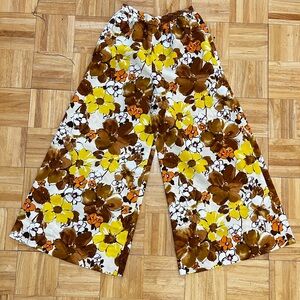 Vintage 70s retro floral print wide leg highrise trouser pants lightweight